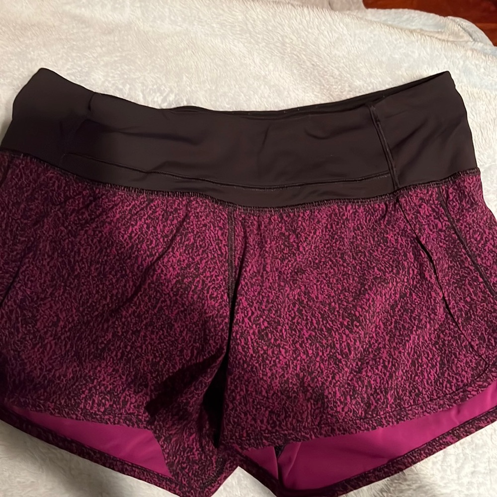 LULULEMON SHORTS!!!